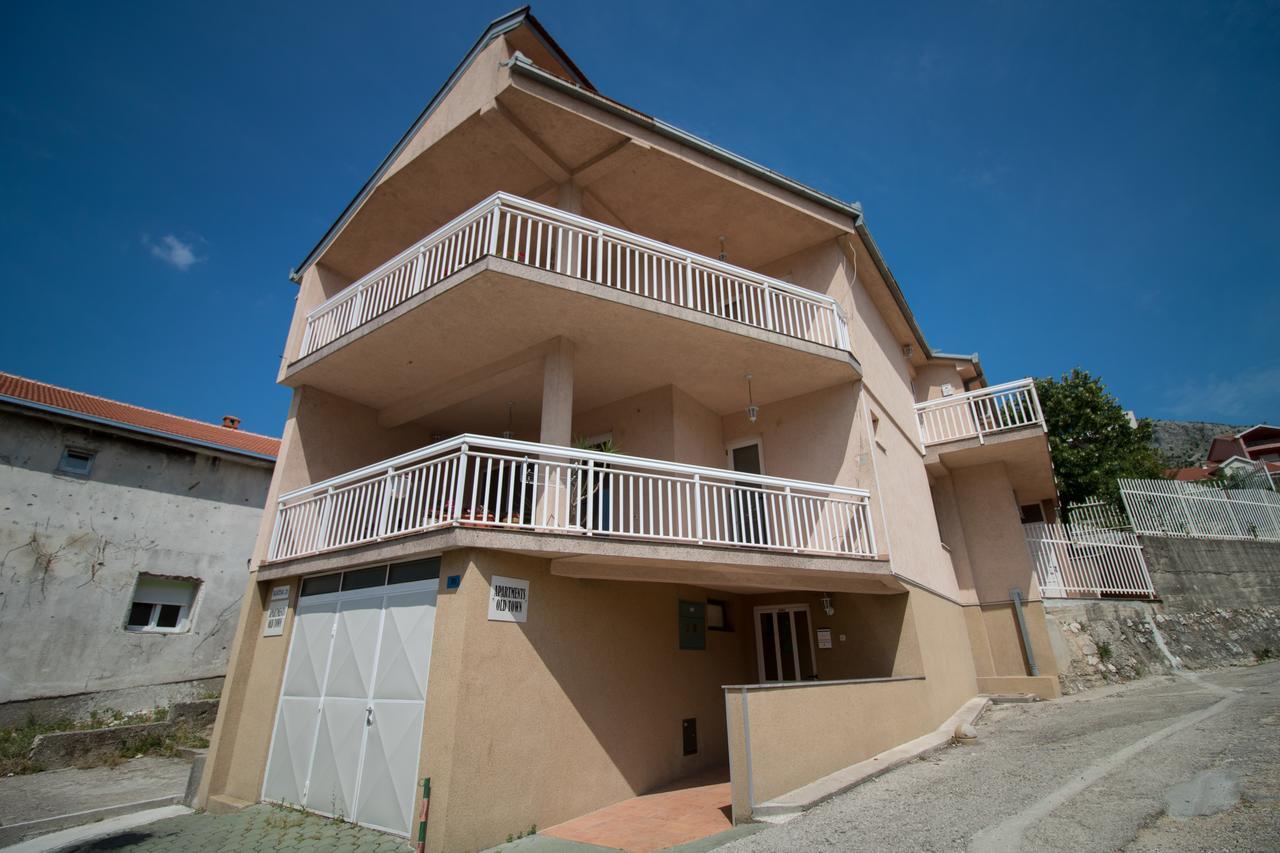מוסטר Apartments Old Town מראה חיצוני תמונה