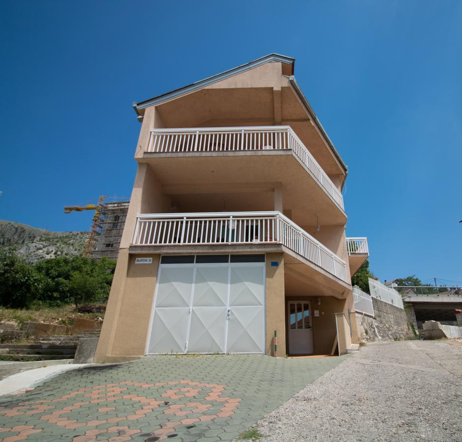 מוסטר Apartments Old Town מראה חיצוני תמונה